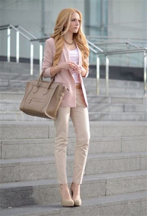 Introducir 58+ imagen blazer rosa outfit - Abzlocal.mx