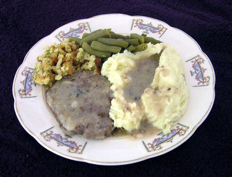 Creative Tennessee Mountain Cookin: Poor Man's Steak & Gravy