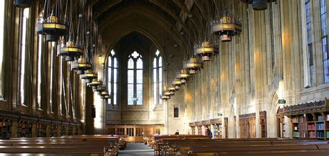 Suzzallo Library - interior - U. of Washington | Biblioteca