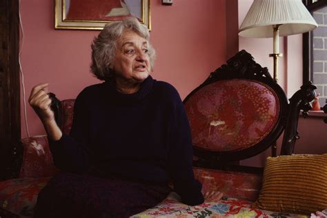 Biography of Betty Friedan, Feminist, Writer, Activist