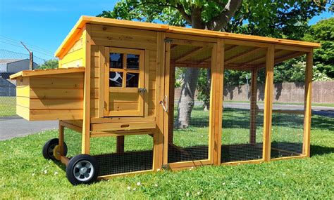 Cocoon Portable Chicken Coop With Solid Roof - 3000XWR - Cocoon