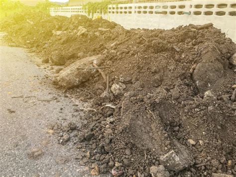 Pile of Dirt or Construction Stock Photo - Image of gravel, build: 143925060