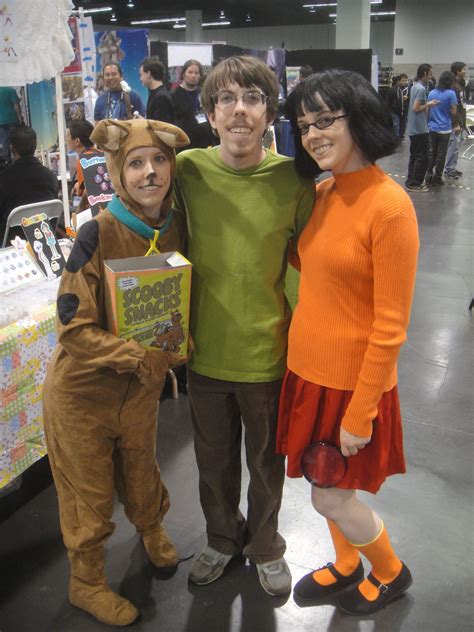 File:AM2 Con 2012 - Scooby Doo, Shaggy, Velma (14000957081).jpg ...