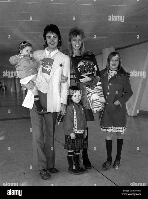 Paul and linda mccartney children hi-res stock photography and images ...