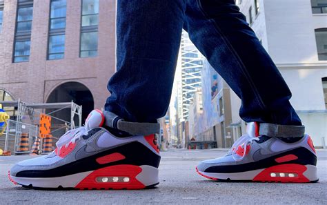 Air Max 90 'Infrared' : r/Sneakers