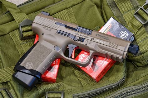 Canik TP9 Elite Combat “Desert”, a red-dot-ready 9mm pistol from Turkey | all4shooters