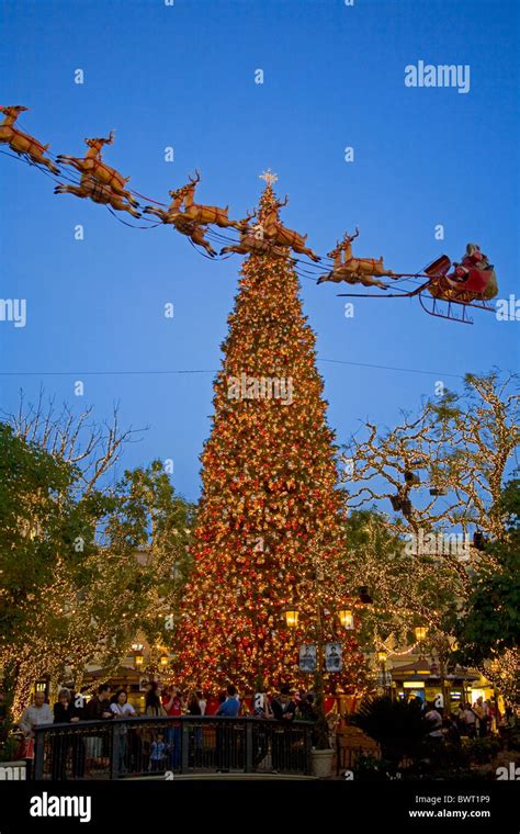 Christmas Tree at the Grove, Los Angeles, California, USA Stock Photo ...