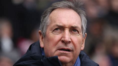 Gerard Houllier, former Liverpool and France manager, dies aged 73 | World News | Sky News