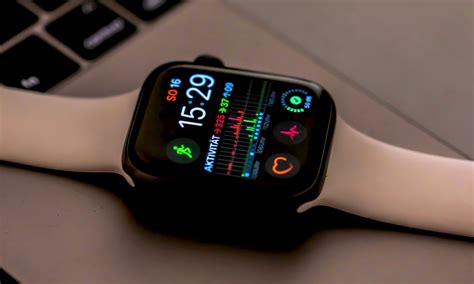 10+ Apple Watch Features for Health Enthusiasts