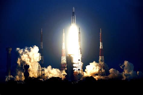 Big New Indian Rocket Launches Satellite, Setting Stage for Moon Mission | Space