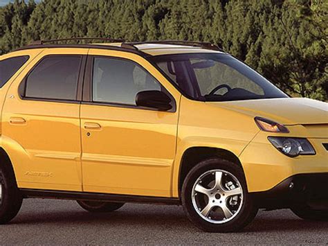 Pontiac Aztek gains traction with millennials from 'Breaking Bad' role | Automotive News