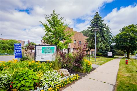 189 Springhead Gardens | Condos.ca