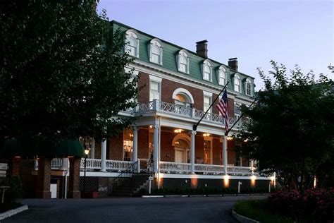 The Martha Washington Inn & Spa- Abingdon, VA Hotels- First Class Hotels in Abingdon- GDS ...