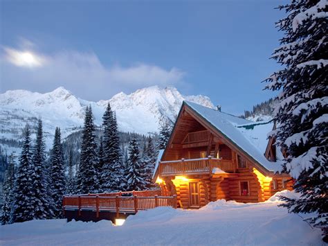 12 Best Winter Travel Destinations in Canada (1/13) | Reader's Digest