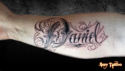 Jimy Tattoo: Lettering " Daniel