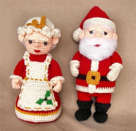 Mrs Claus Crochet Pattern