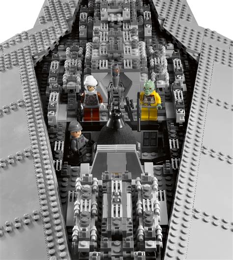 LEGO Exclusive 10221 - Super Star Destroyer - LEGO Star Wars - Eurobricks Forums