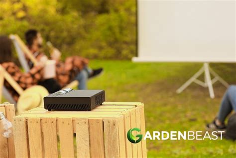 Best Outdoor Projector Reviews 2023: Complete Buyer's Guide