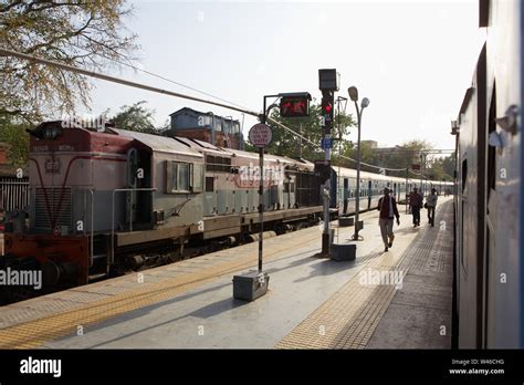 India diesel engine locomotive hi-res stock photography and images - Alamy