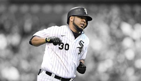 White Sox Sign Edwin Encarnacion - Diamond Digest