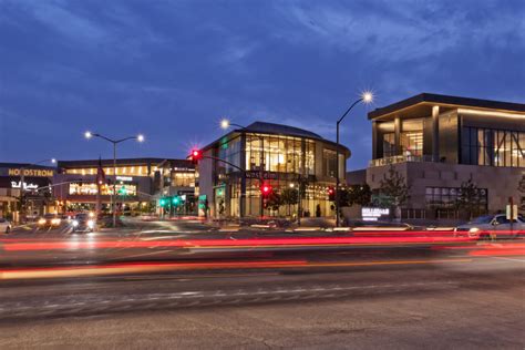 Shopping Malls in The San Francisco Peninsula | Hillsdale Mall