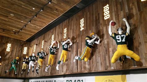 The Wearing Of the Green (and Gold): See the New Green Bay Packers Hall ...