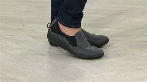 Clarks Cloud Steppers Slip-on Shoes - Sillian Paz — QVC.com