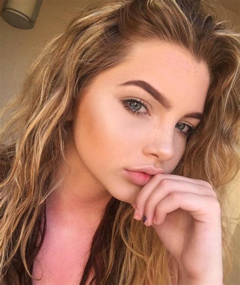 Sunburnt so bad 😭 | Sophia mitchell, Basic white girl, Teenage girl makeup