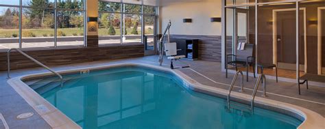 Hotels with Indoor Pool Stow, Ohio | Fairfield Inn & Suites Akron Stow