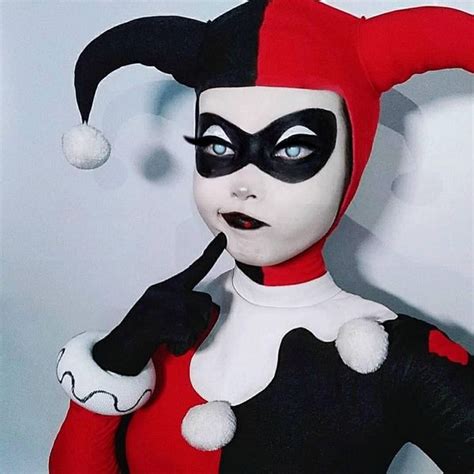 Harley Quinn cosplay by livingdead_kev : r/HarleyQuinnOriginal