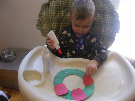 At home with mom: Remembrance day crafts