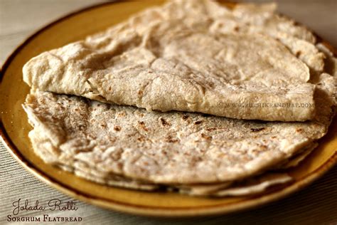 JoLada Rotti ~ North Karnataka Style Sorghum Flatbread - Ruchik Randhap