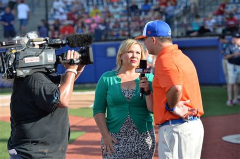 Reporter Rowe transitions from the sideline to the booth for softball ...