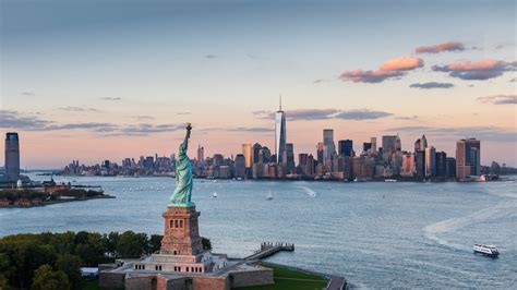 The Best Way to See the Statue of Liberty | Condé Nast Traveler