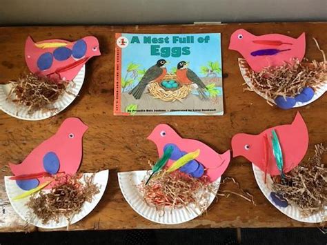 25+ Easy Bird Crafts for Preschoolers - Happy Hooligans