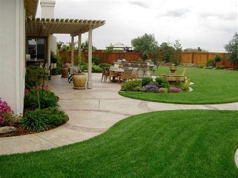 Backyard Landscaping Ideas on a Budget | Landscaping Ideas | Pinterest