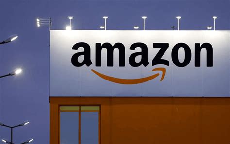 Amazon suffers from global outage, services now restored