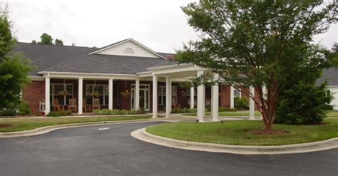 The Best Assisted Living Facilities in Greensboro, NC | AssistedLiving.org