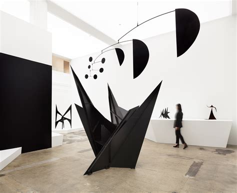 Alexander Calder Sculptures Are Featured in a Joy-Infused Exhibit at Hauser & Wirth in L.A ...