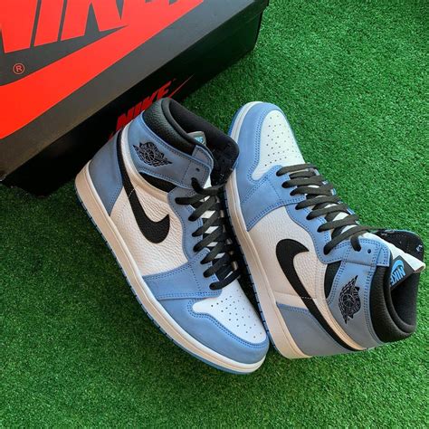 Nike Air Jordan 1 Retro High OG 'University Blue' - Exclusive Sneakers SA