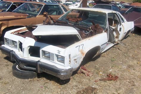 1977 Pontiac Grand Prix Parts Car 1