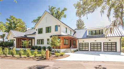 Modern Aluminum Garage Doors | Overhead Door of Norfolk, Ne™