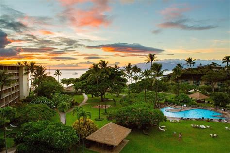 Kā‘anapali Beach Hotel Expands Food and Beverage Team : Maui Now