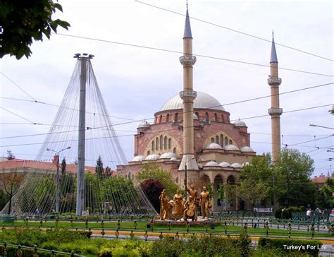 Eskişehir - A City Of Sculptures • Turkey's For Life