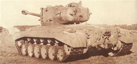 Rear M26 Pershing – WW2 Weapons