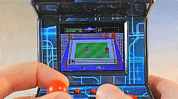 Mini Arcade Machine Has 200 Pre-Installed Nostalgic Video Games
