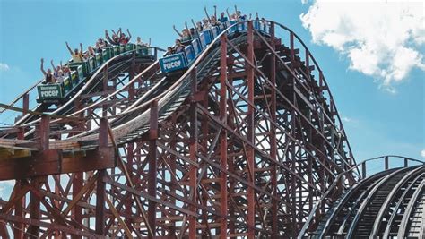 Kennywood takes amusement park lovers back in time with classic rides