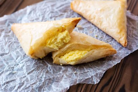 Tiropita Recipe - Food Fanatic