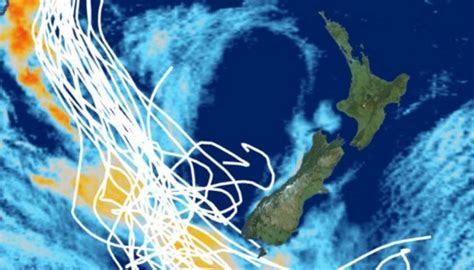 New map predicts Cyclone Uesi's destructive path towards New Zealand | Newshub