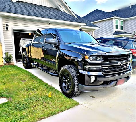 2017 Silverado Z71 Midnight Edition is such a huge change from the 05 ...